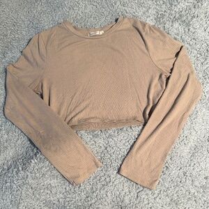 Heart & Hips long sleeve crop top